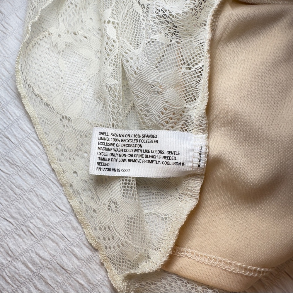 NWT Wild Fable Cream White Lace Tank Top Sheer back LARGE - Picture 5 of 5